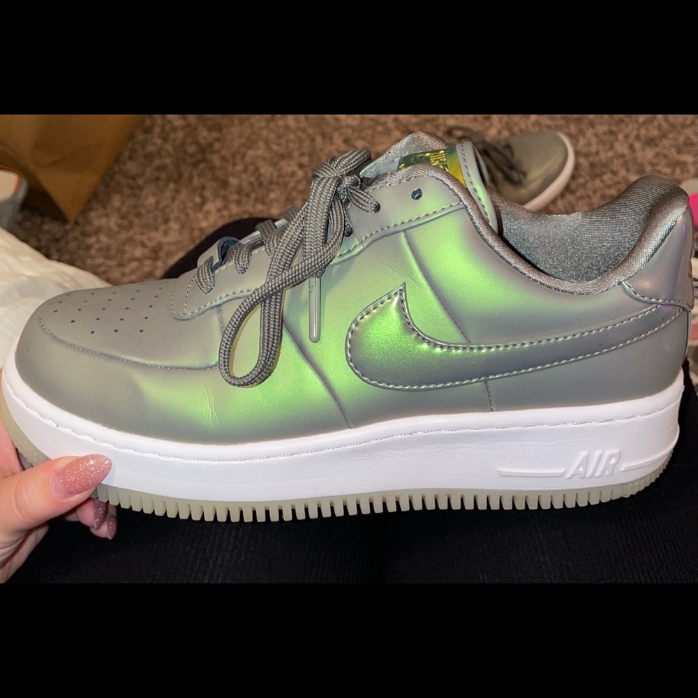Nike Women's Sneakers - Gray and Green